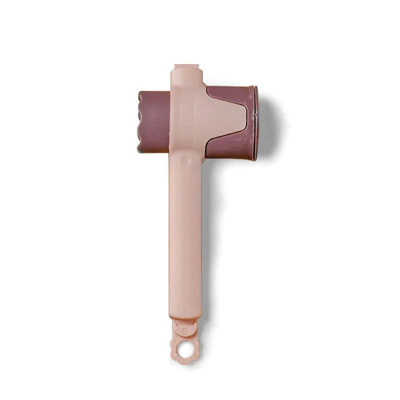Travel food clip,