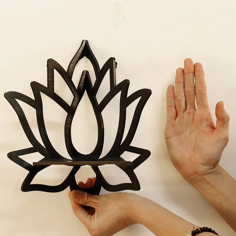 Lotus-shaped decorative wooden shelf