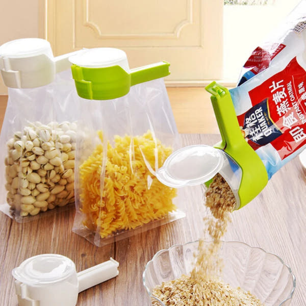 Travel food clip,